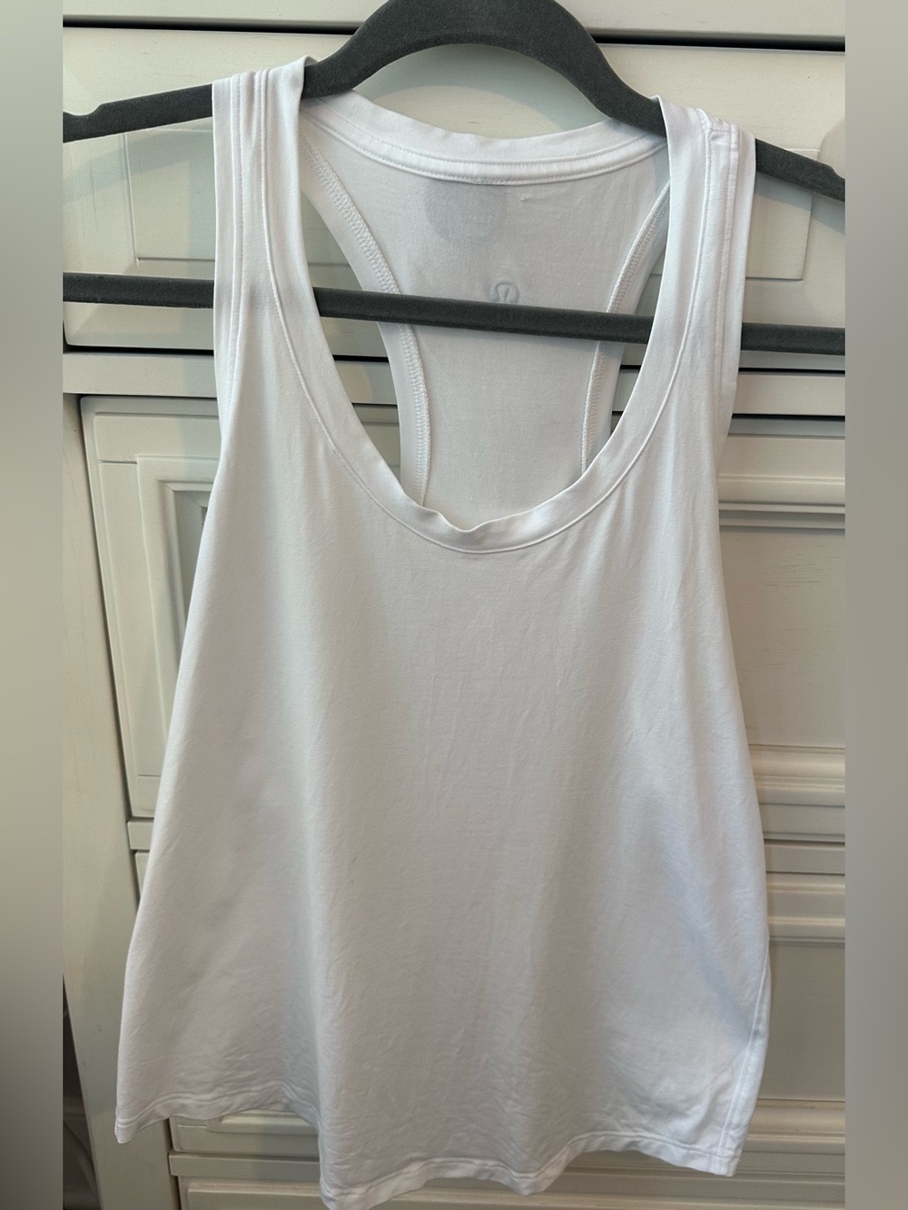 lululemon White Scoop Neck Racerback Tank Top Size 2